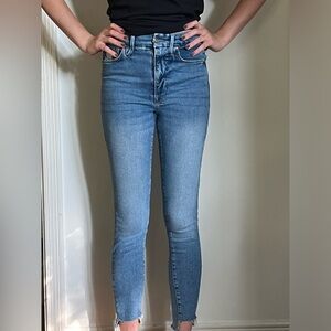 Good American Soft-Tech Good Legs Straight Jeans